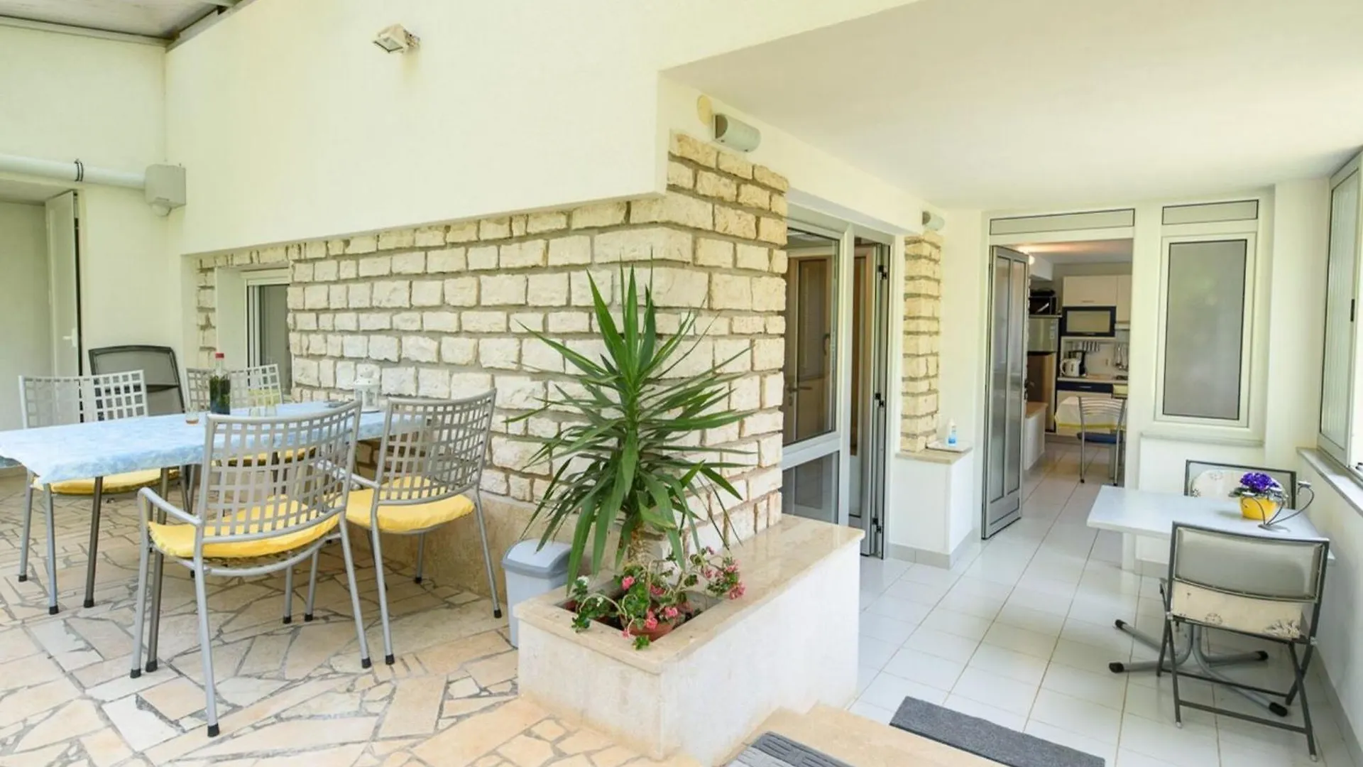 Apartments Alba - Two Bedroom Apartment Rovinj 0*,  Kroatië